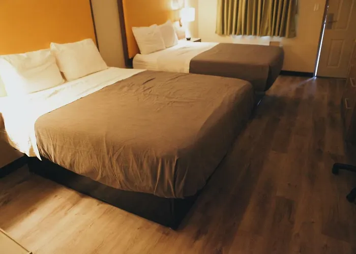 All Seasons Inn & Suites