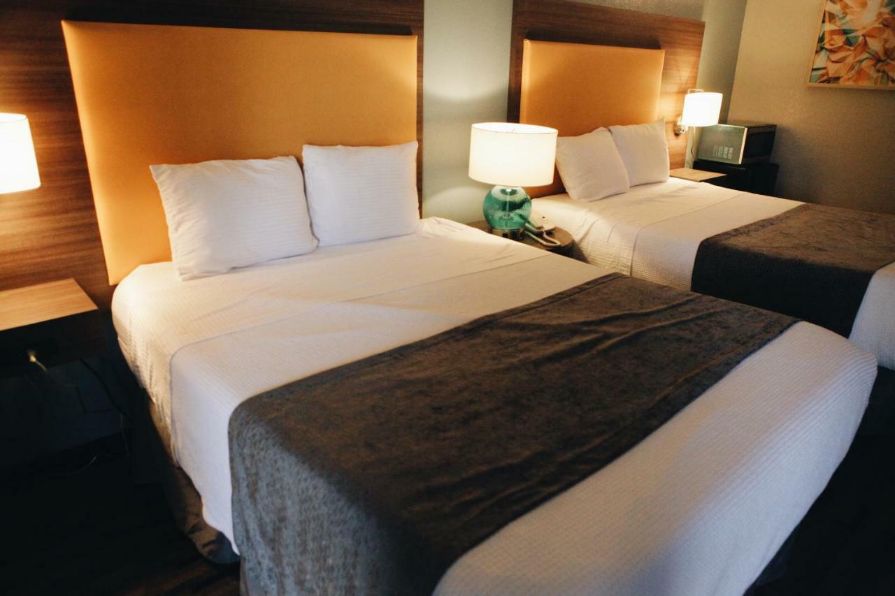 Hotel All Seasons &